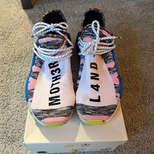 Pharrell NMDs Size 9